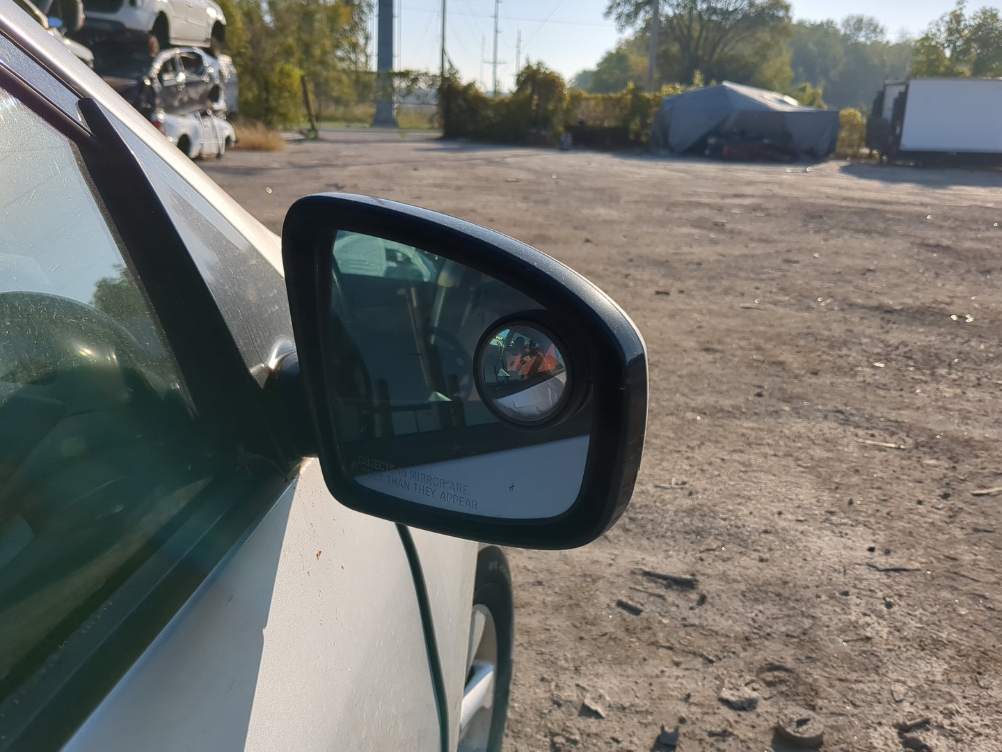 2009-2014 Nissan Murano Passenger Side View Mirror - Right Door Mirror OEM Used - Oemusedautoparts1.com