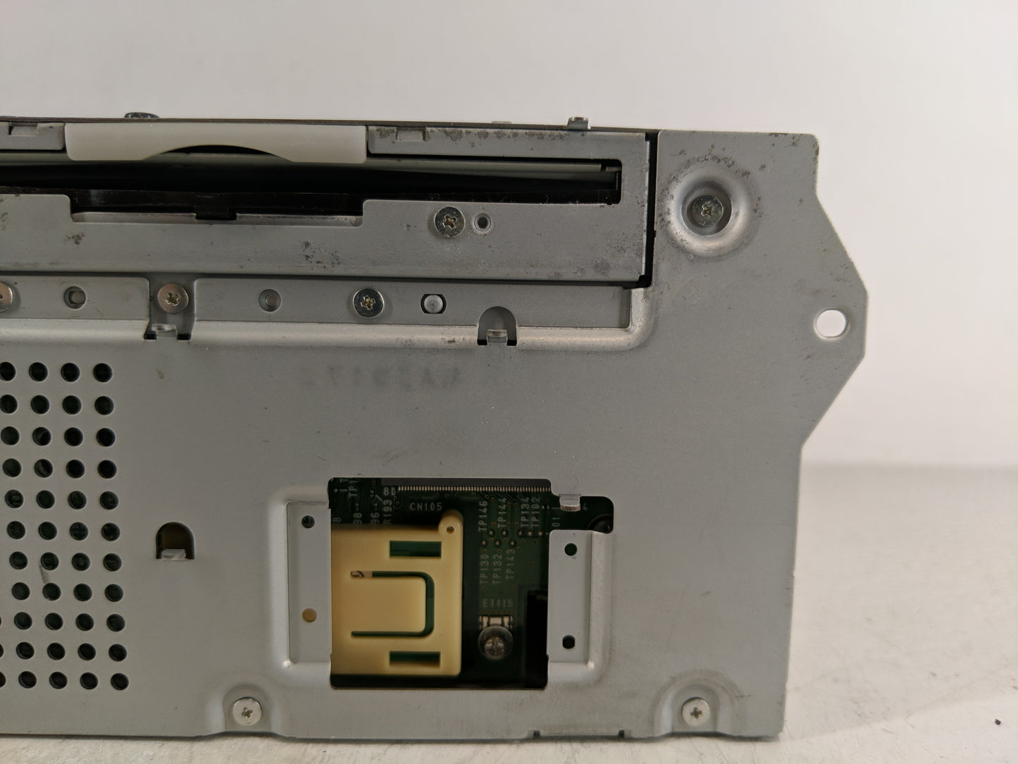 2011-2012 Nissan Murano Radio AM FM Cd Player Receiver Replacement P/N:25915 ZX72A 25915 1JA1C Fits Fits 2010 2011 2012 OEM 