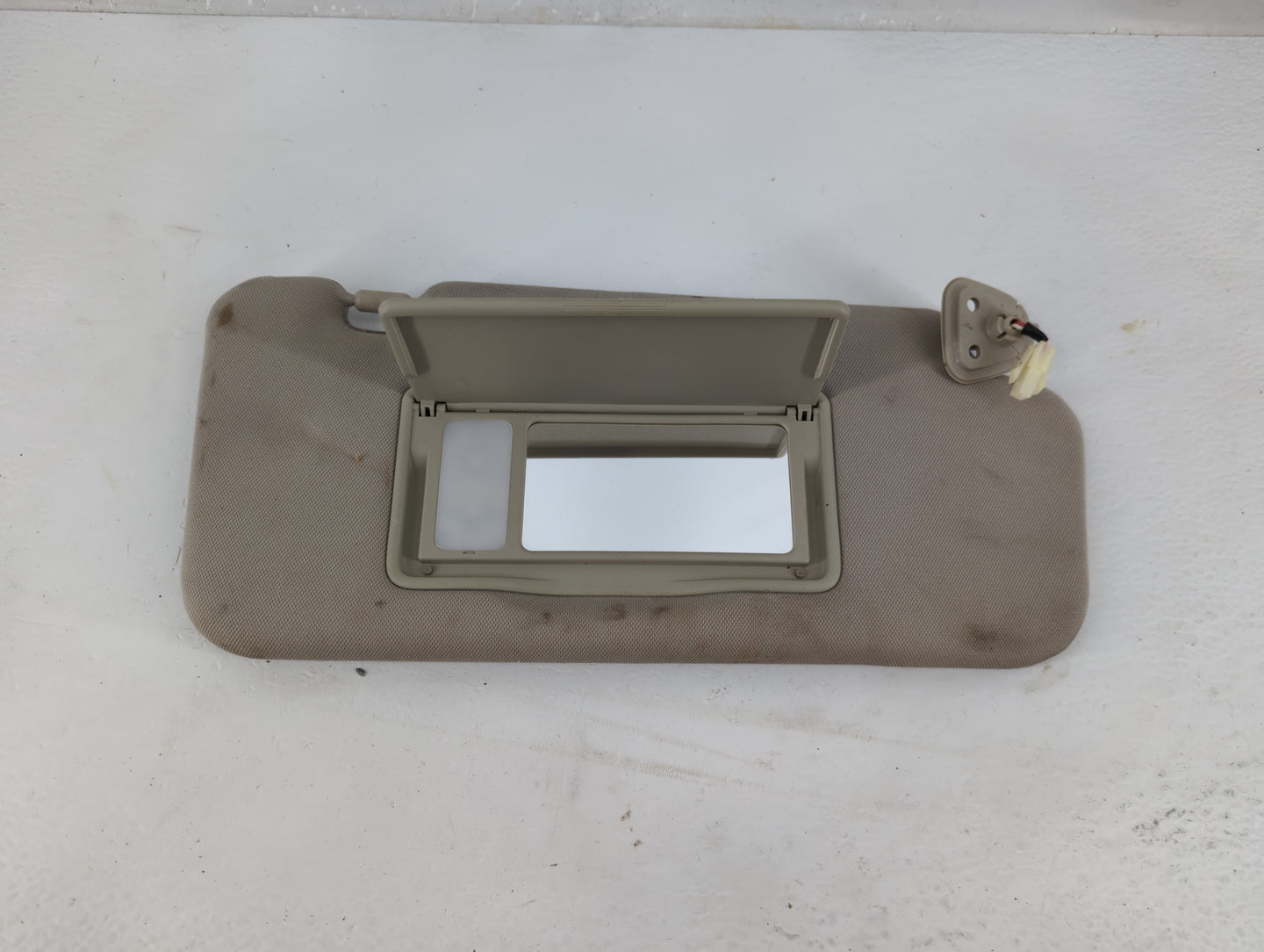 2009-2014 Nissan Murano Sun Visor Shade Replacement Passenger Right Mirror Fits Fits 2009 2010 2011 2012 2013 2014 OEM Used 