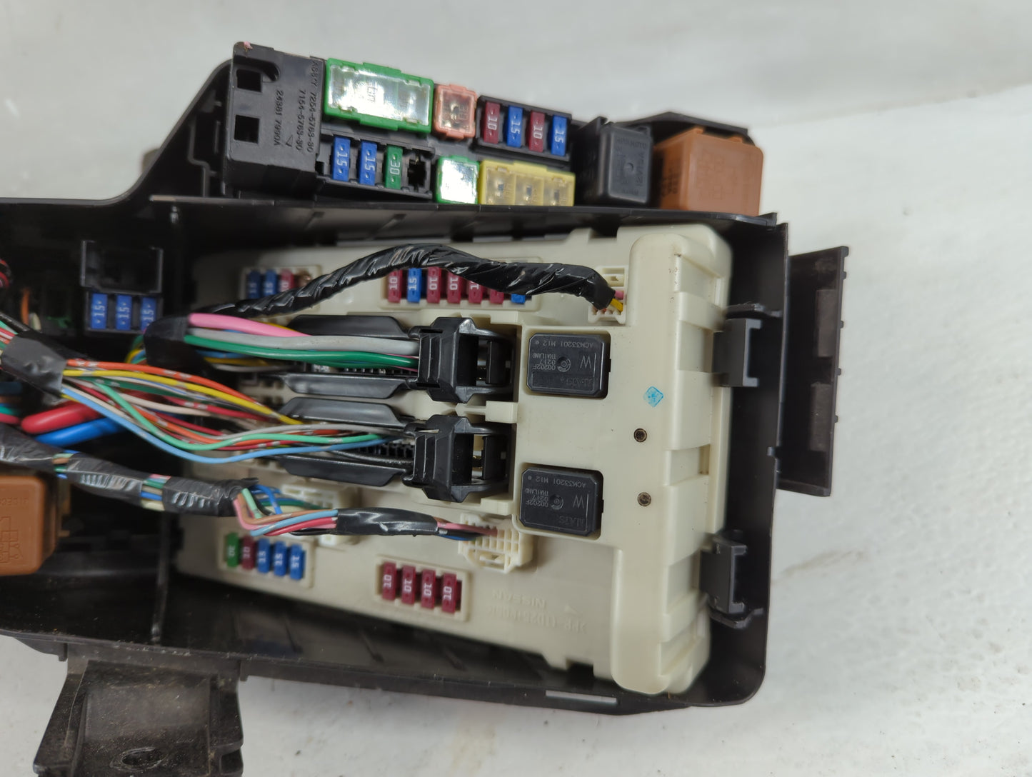 2009-2010 Nissan Murano Fusebox Fuse Box Panel Relay Module Fits Fits 2009 2010 OEM Used Auto Parts - Oemusedautoparts1.com