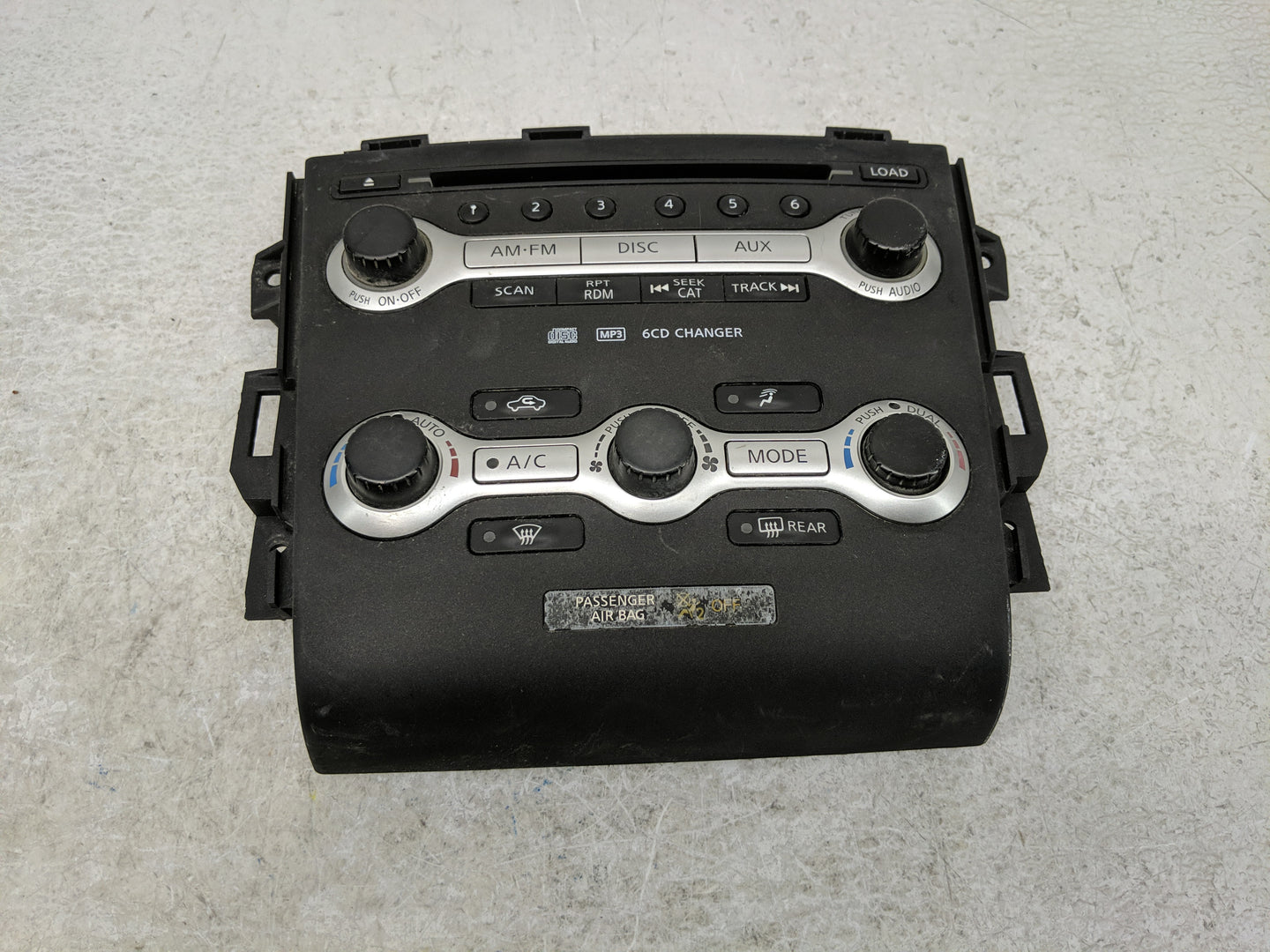 2010-2010 Nissan Murano Radio Control Panel - Oemusedautoparts1.com