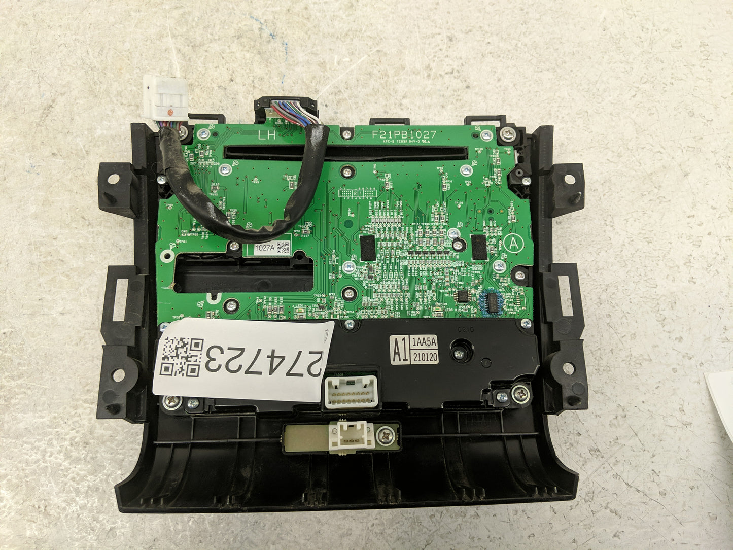 2010-2010 Nissan Murano Radio Control Panel - Oemusedautoparts1.com