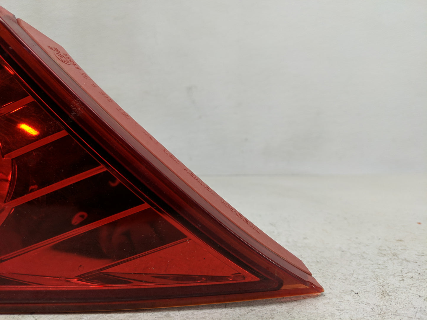 2009-2010 Nissan Murano Tail Light Assembly Driver Left OEM Fits Fits 2009 2010 OEM Used Auto Parts - Oemusedautoparts1.com