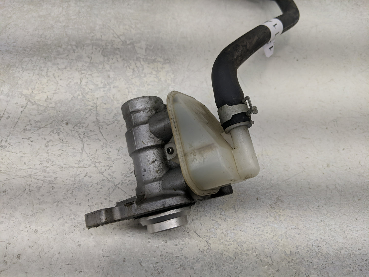 2009-2014 Nissan Murano Brake Master Cylinder 1311462 - Oemusedautoparts1.com