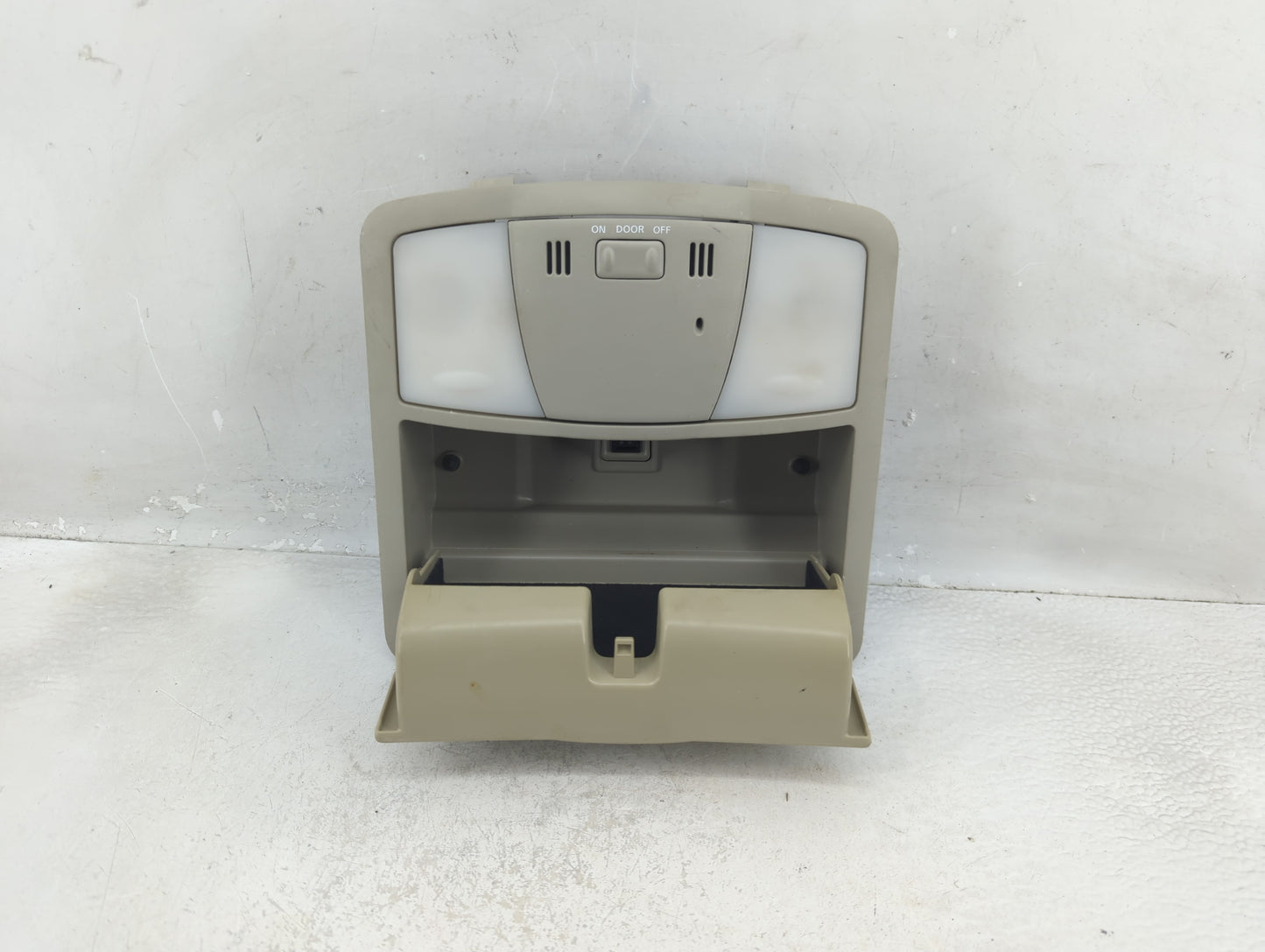 2009-2013 Nissan Murano Overhead Roof Console 1321839 - Oemusedautoparts1.com
