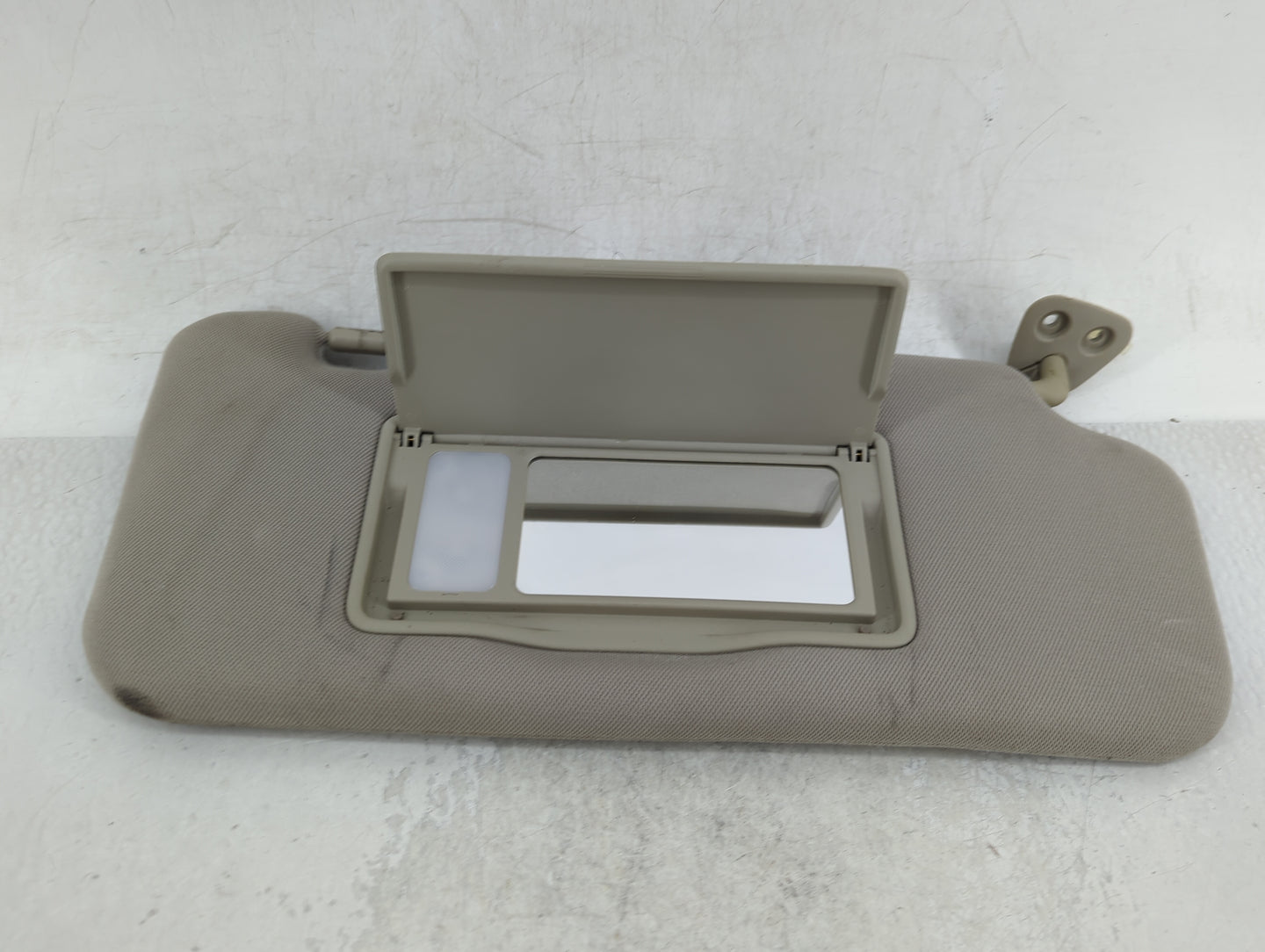 2009-2014 Nissan Murano Sun Visor Shade Replacement Passenger Right Mirror Fits Fits 2009 2010 2011 2012 2013 2014 OEM Used 