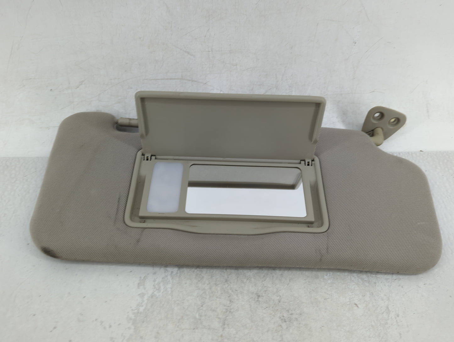 2009-2014 Nissan Murano Sun Visor Shade Replacement Passenger Right Mirror Fits Fits 2009 2010 2011 2012 2013 2014 OEM Used 