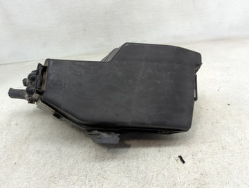 2010 Nissan Murano Fusebox Fuse Box Panel Relay Module P/N:284B71AA1A Fits Fits 2003 2004 2005 OEM Used Auto Parts - Oemused