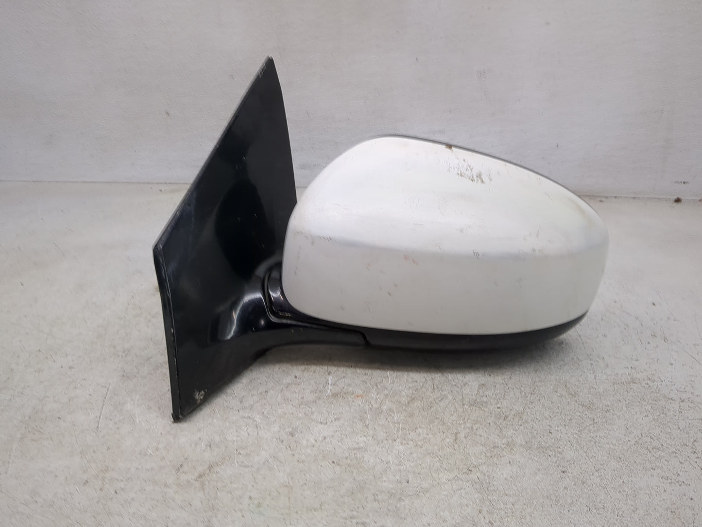2009-2014 Nissan Murano Driver Side View Mirror - Left Door Mirror OEM Used - Oemusedautoparts1.com