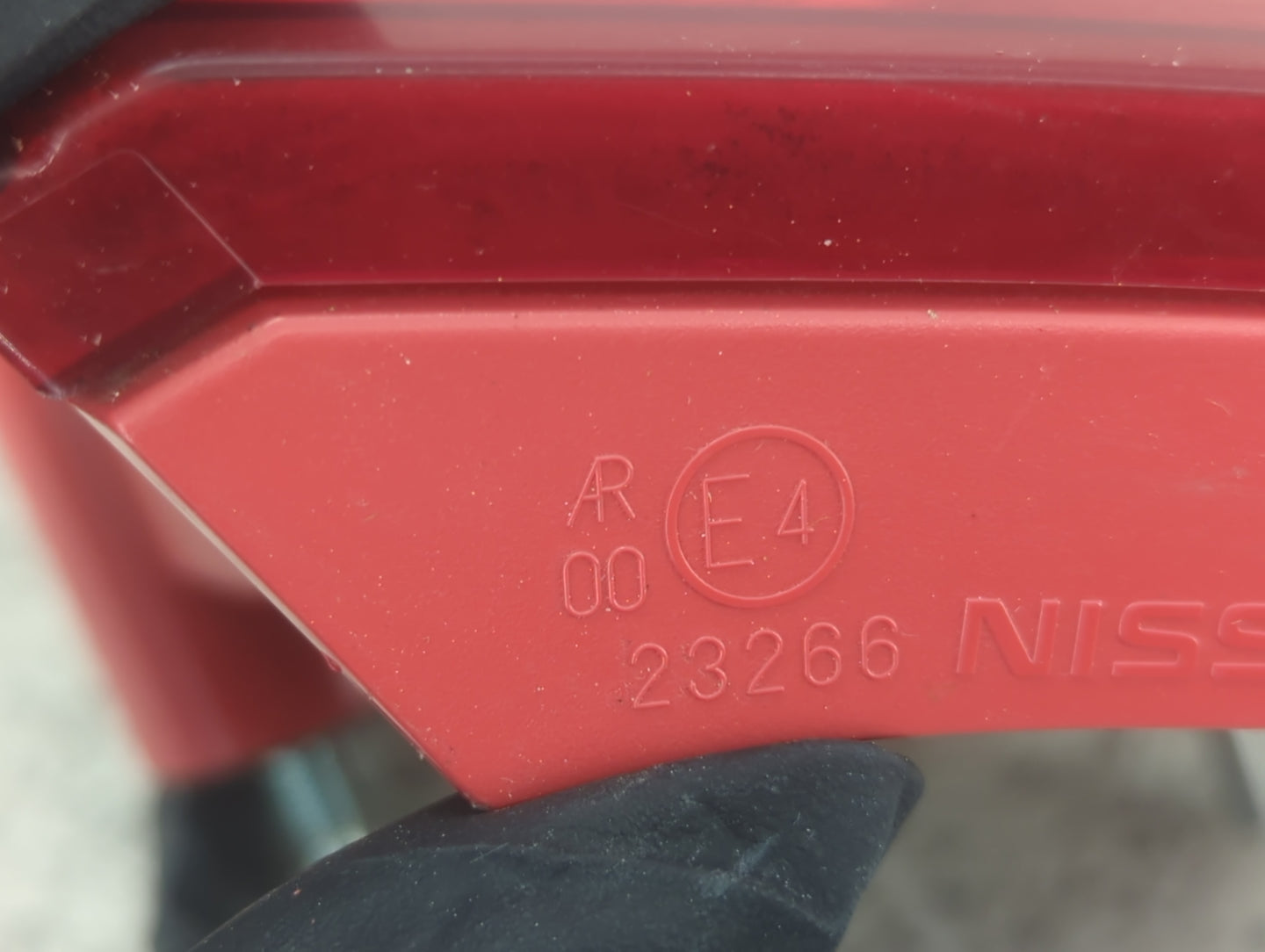 2009-2010 Nissan Murano Tail Light Assembly Passenger Right OEM P/N:E423266 Fits Fits 2009 2010 OEM Used Auto Parts - Oemuse