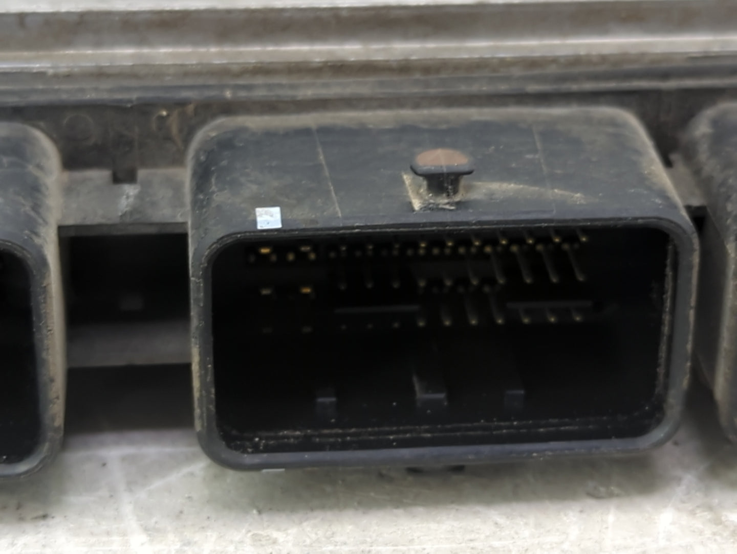 2010 Nissan Murano PCM Engine Control Computer ECU ECM PCU OEM P/N:MEC118-040 C1 Fits OEM Used Auto Parts - Oemusedautoparts