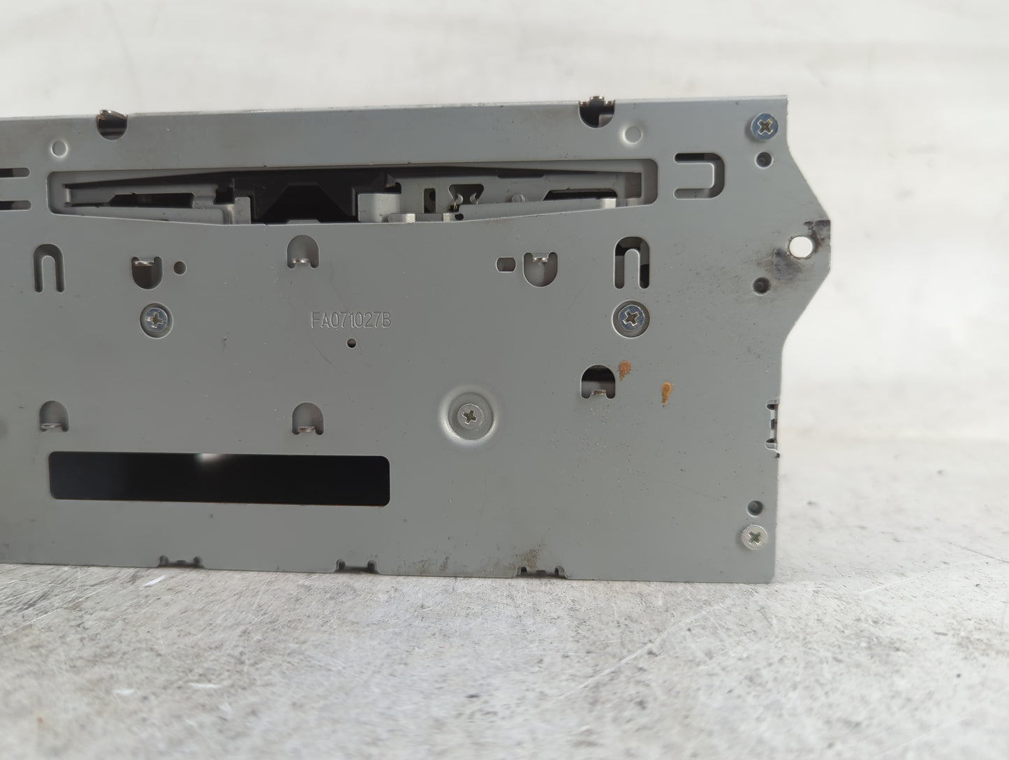 2009-2010 Nissan Murano Radio AM FM Cd Player Receiver Replacement P/N:25915-1AA1A CQ-EN0702AKA Fits Fits 2009 2010 OEM Used