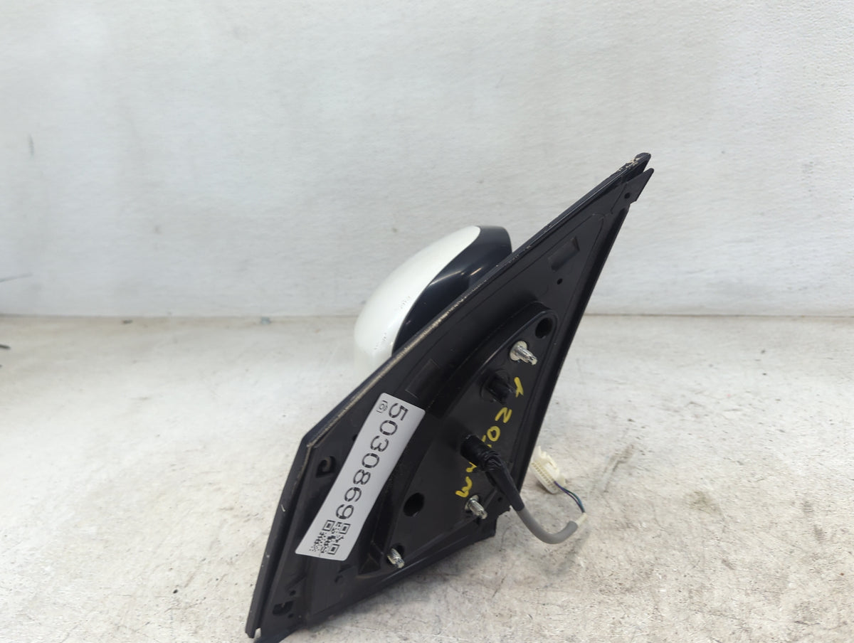 2009-2014 Nissan Murano Passenger Side View Mirror - Right Door Mirror OEM Used - Oemusedautoparts1.com