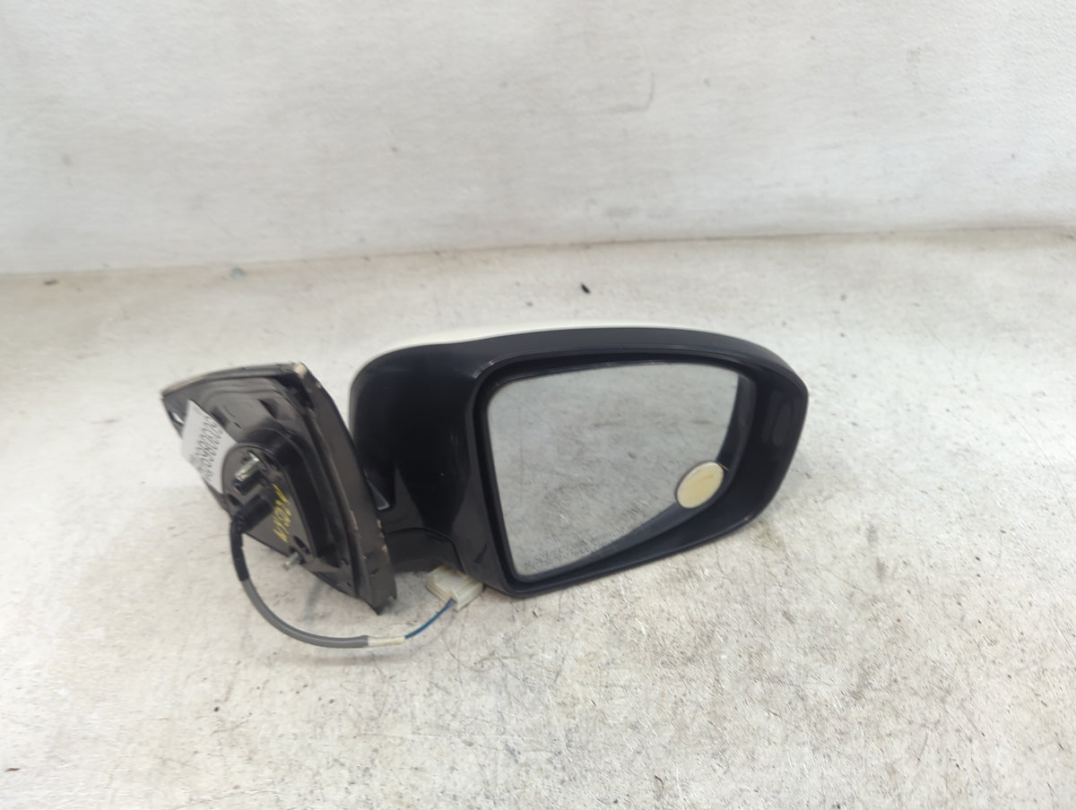 2009-2014 Nissan Murano Passenger Side View Mirror - Right Door Mirror OEM Used - Oemusedautoparts1.com