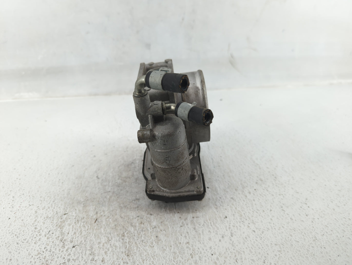 2009-2014 Nissan Murano Throttle Body P/N:RME70-11 Fits Fits 2007 2008 2009 2010 2011 2012 2013 2014 OEM Used Auto Parts - O