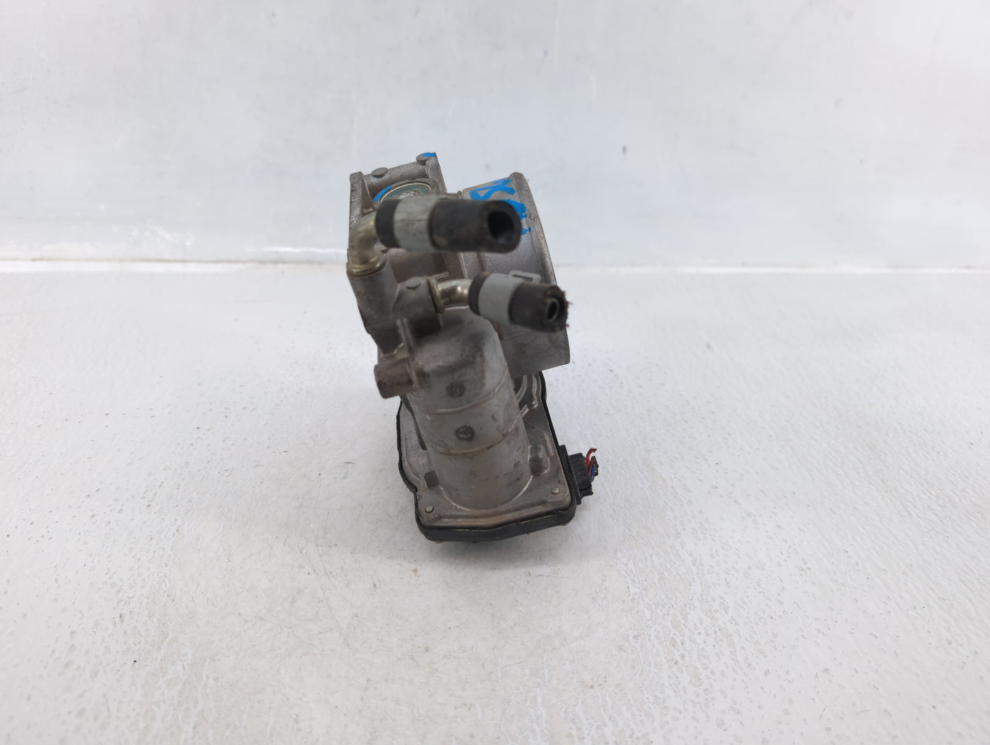 2009-2014 Nissan Murano Throttle Body P/N:RME70-11 Fits Fits 2007 2008 2009 2010 2011 2012 2013 2014 OEM Used Auto Parts - O