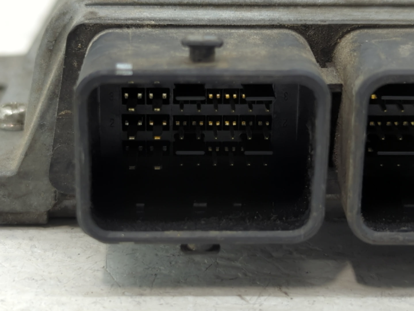 2010 Nissan Murano PCM Engine Control Computer ECU ECM PCU OEM P/N:MEC118-020 C1 Fits OEM Used Auto Parts - Oemusedautoparts