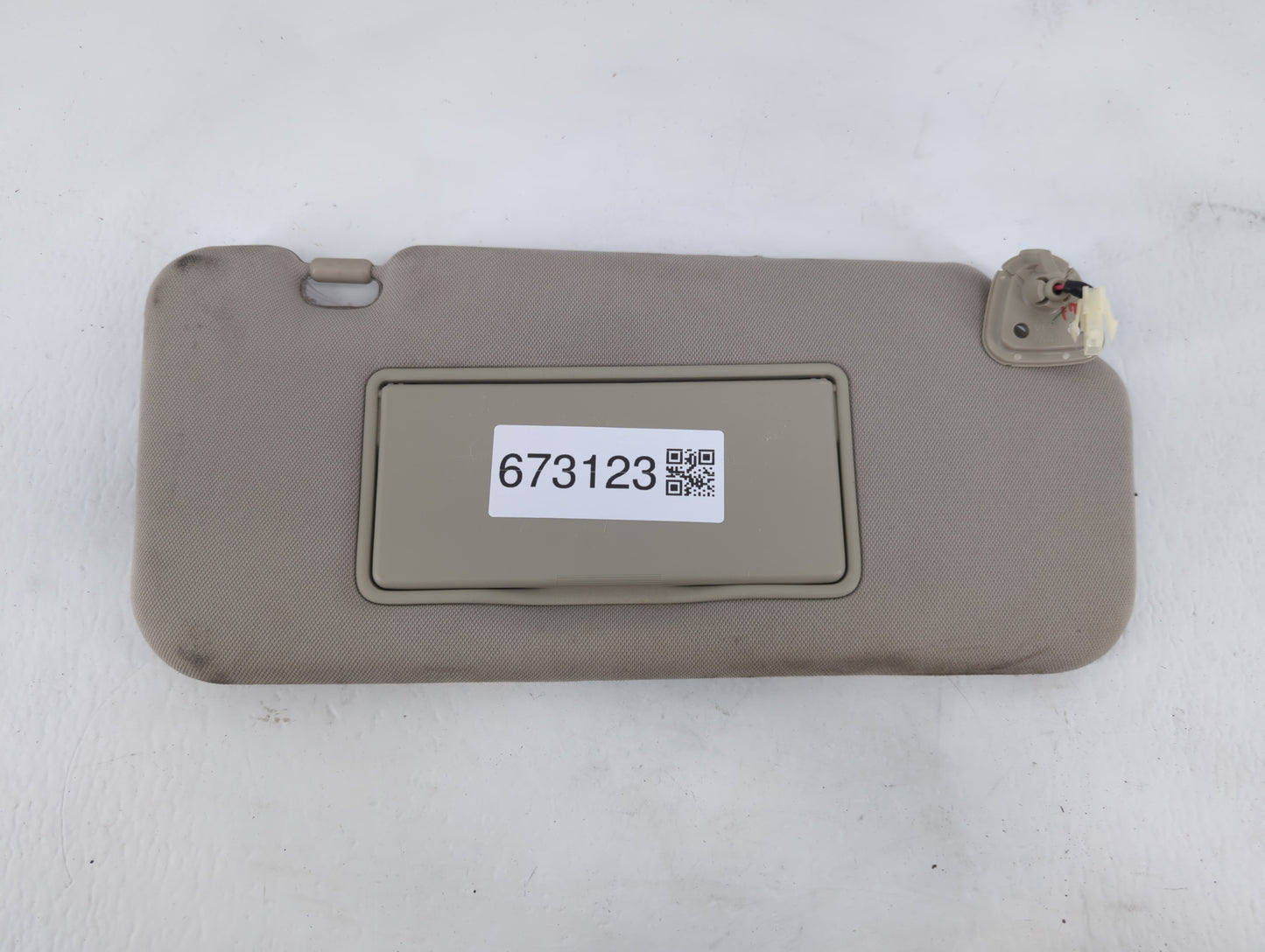 2009-2014 Nissan Murano Sun Visor Shade Replacement Passenger Right Mirror Fits Fits 2009 2010 2011 2012 2013 2014 OEM Used 