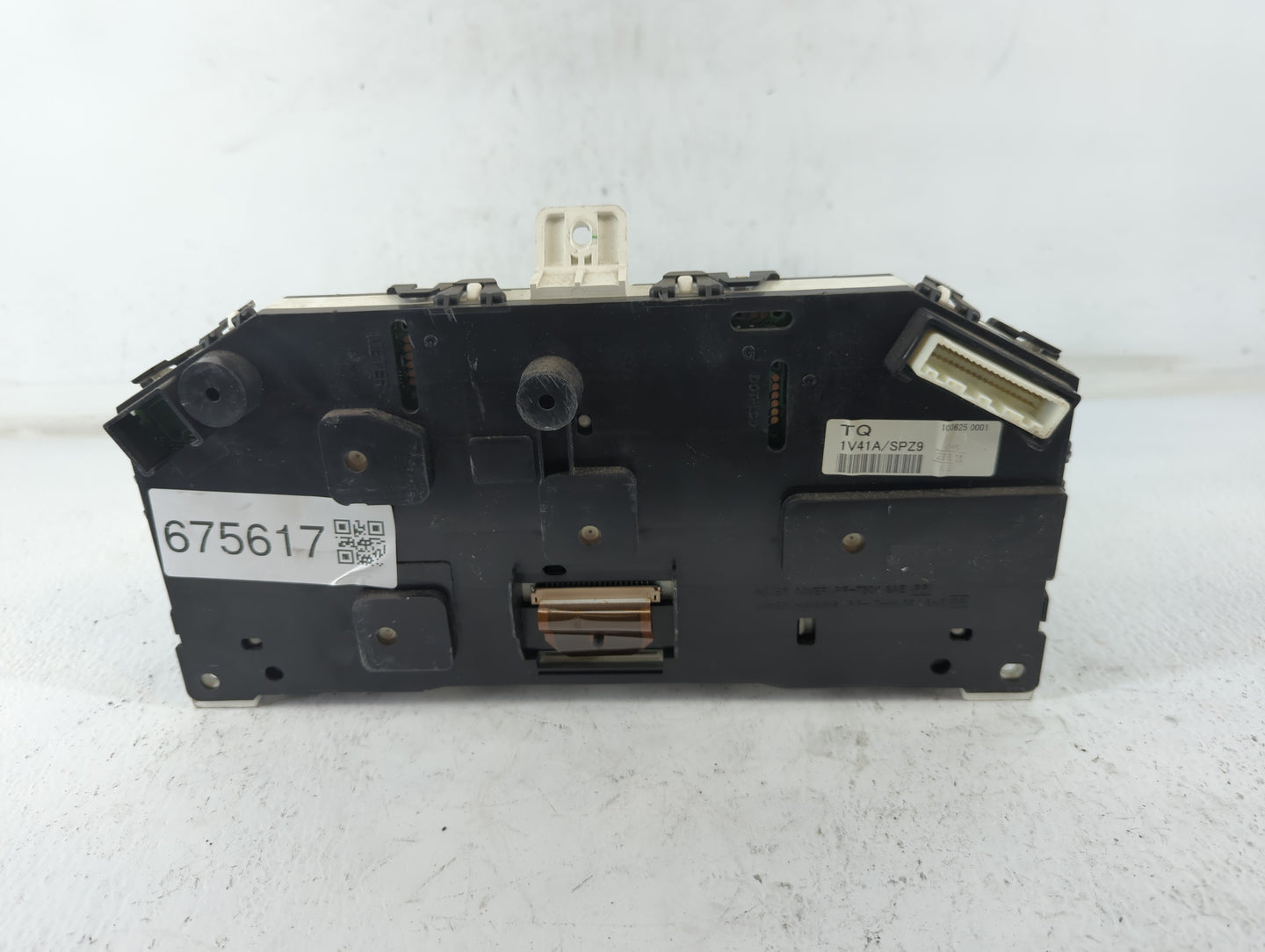 2010 Nissan Murano Instrument Cluster Speedometer Gauges P/N:100625 0001 Fits OEM Used Auto Parts - Oemusedautoparts1.com