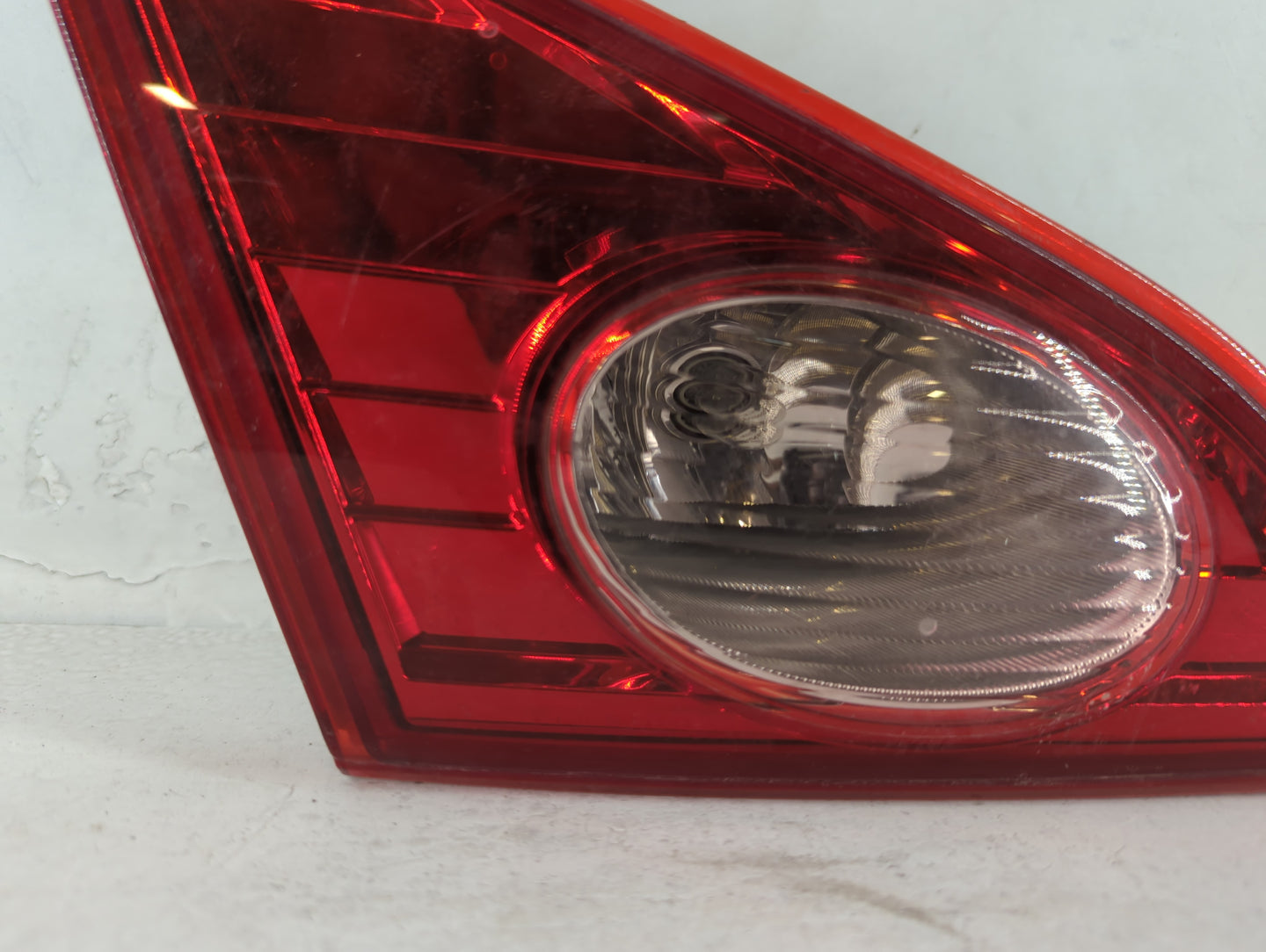2009-2010 Nissan Murano Tail Light Assembly Driver Left OEM Fits Fits 2009 2010 OEM Used Auto Parts - Oemusedautoparts1.com