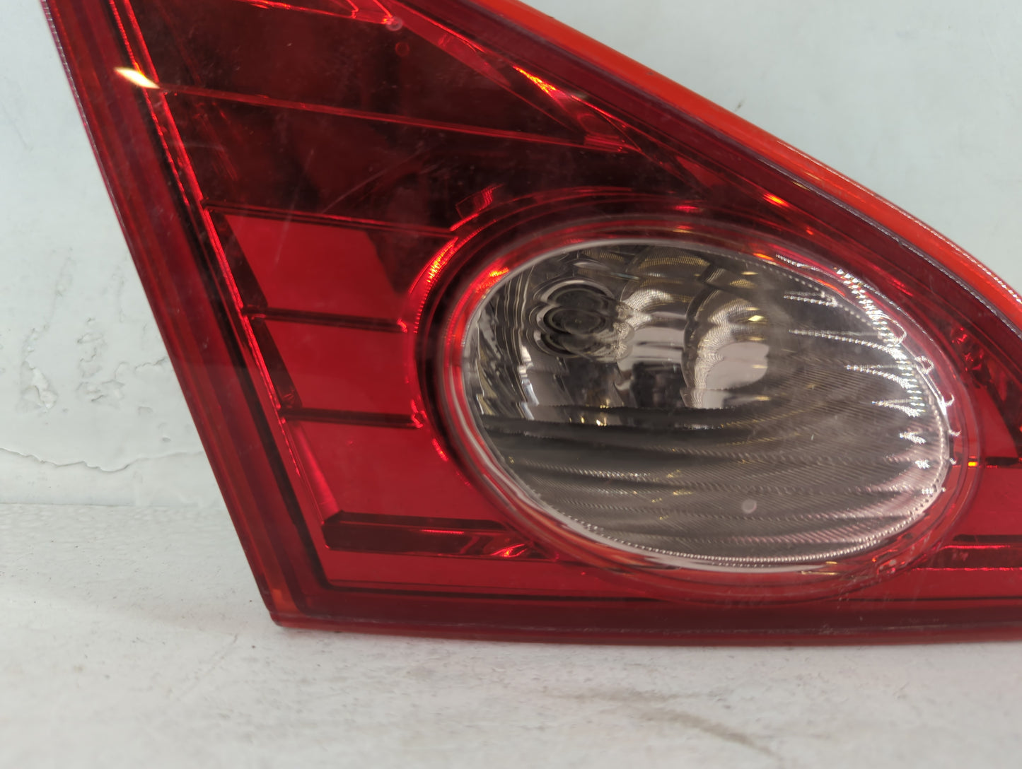 2009-2010 Nissan Murano Tail Light Assembly Driver Left OEM Fits Fits 2009 2010 OEM Used Auto Parts - Oemusedautoparts1.com