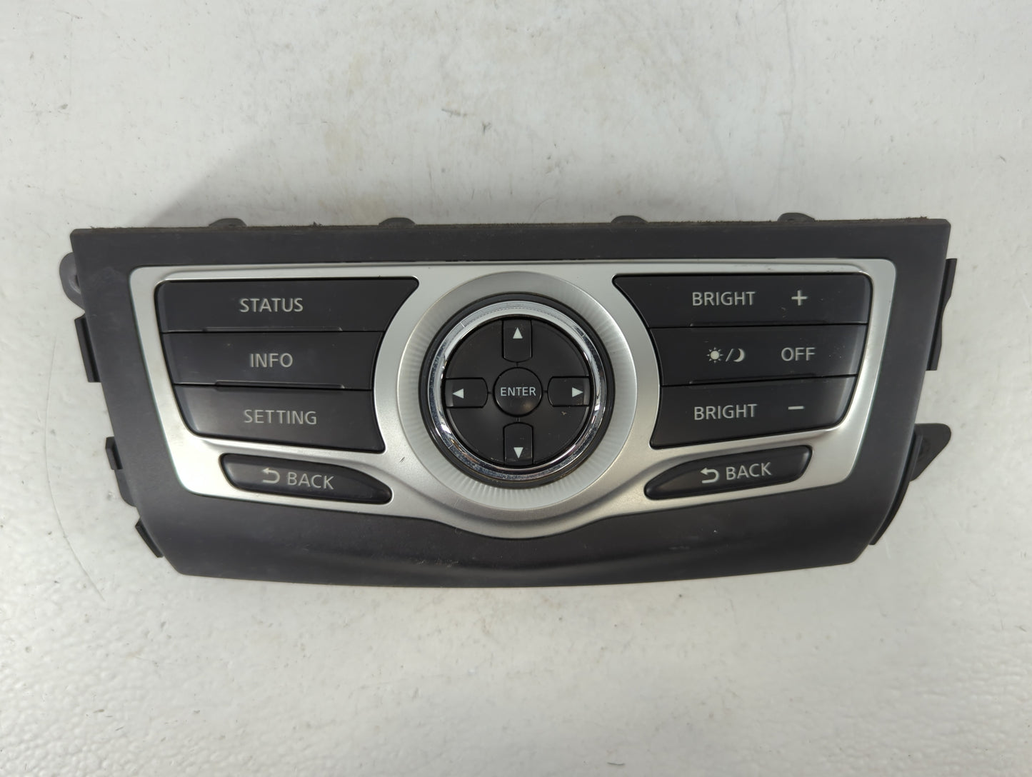 2010 Nissan Murano Radio AM FM Cd Player Receiver Replacement P/N:1AA0A 210150 Fits OEM Used Auto Parts - Oemusedautoparts1.