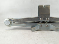 2010 Nissan Murano Spare Scissor Car Jack 706778 - Oemusedautoparts1.com