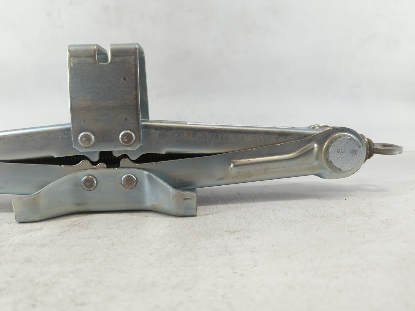 2010 Nissan Murano Spare Scissor Car Jack 706778 - Oemusedautoparts1.com