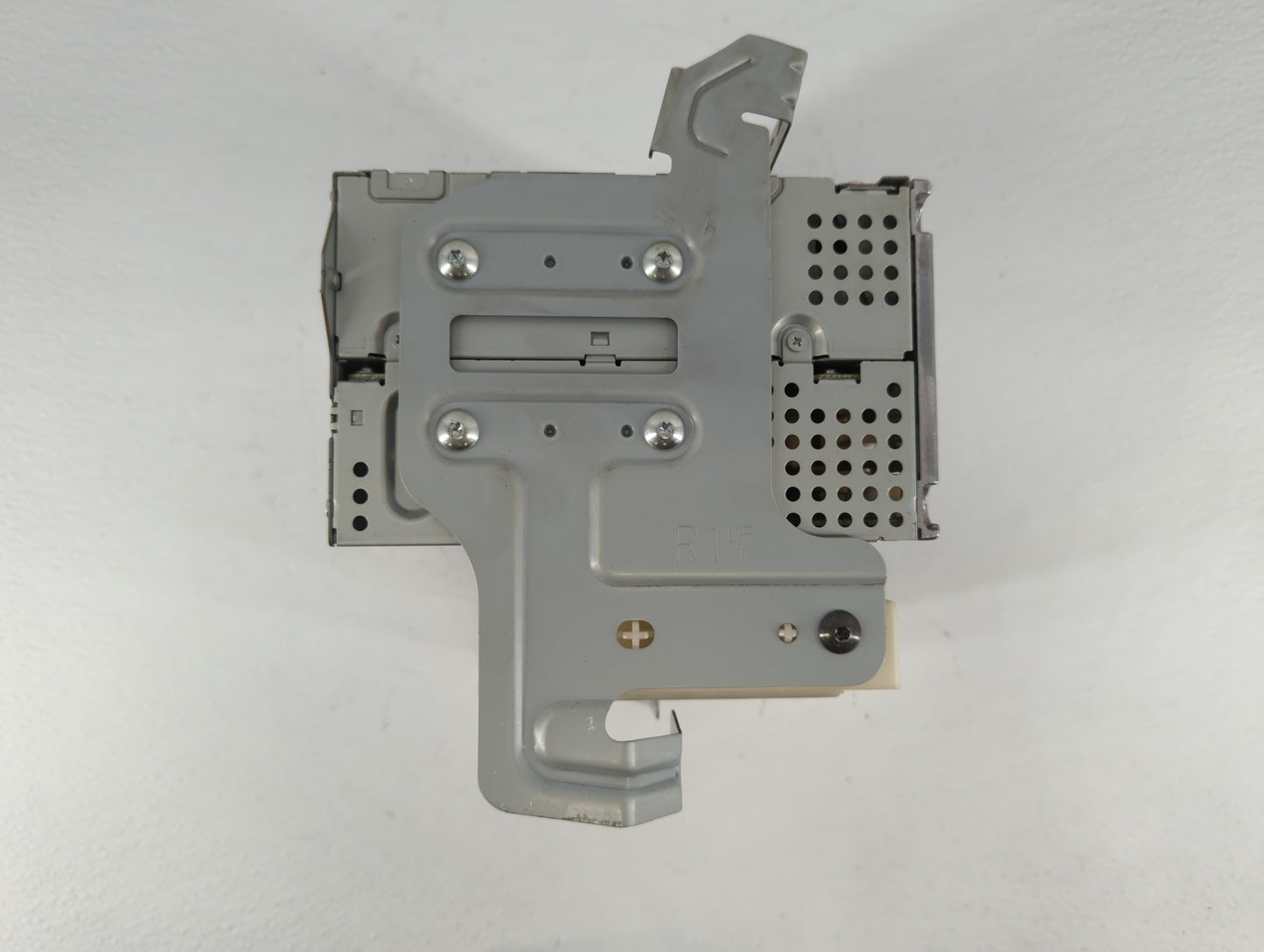 2009-2010 Nissan Murano Radio AM FM Cd Player Receiver Replacement P/N:25915 1AA1A Fits Fits 2009 2010 OEM Used Auto Parts -