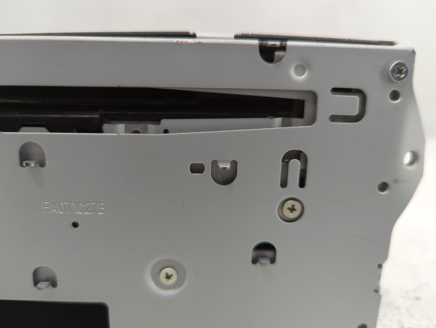 2009-2010 Nissan Murano Am Fm Cd Player Radio Receiver - Oemusedautoparts1.com