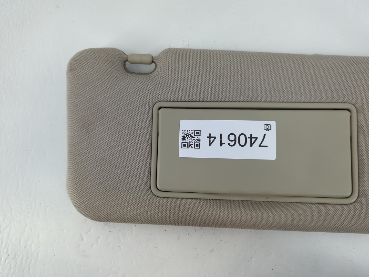 2009-2014 Nissan Murano Sun Visor Shade Replacement Passenger Right Mirror Fits Fits 2009 2010 2011 2012 2013 2014 OEM Used 