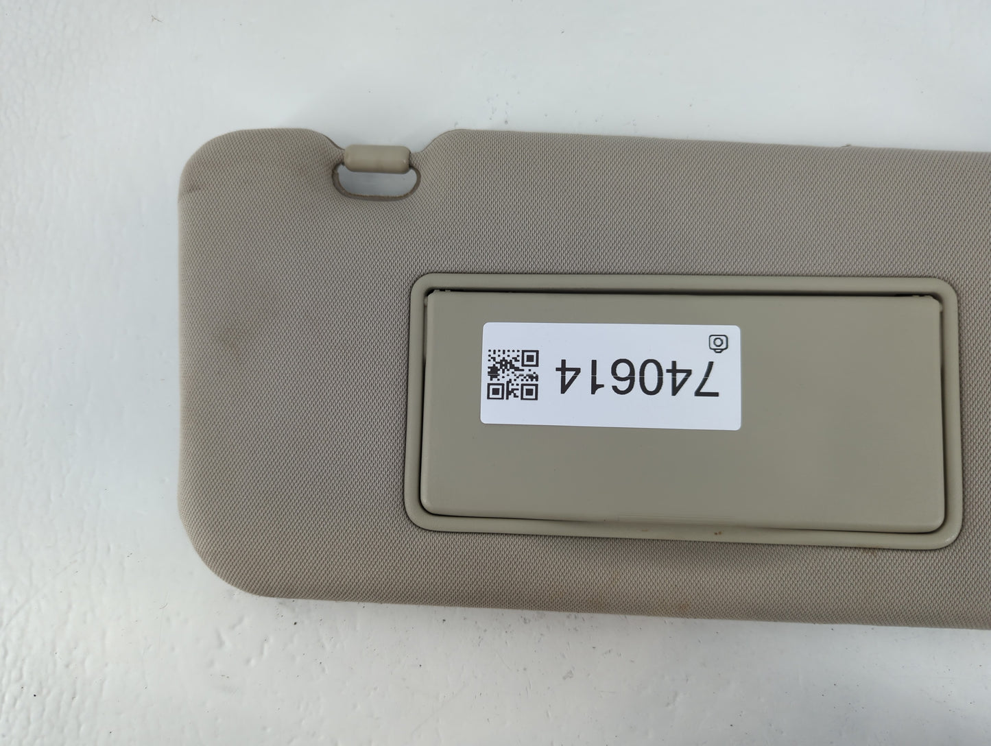 2009-2014 Nissan Murano Sun Visor Shade Replacement Passenger Right Mirror Fits Fits 2009 2010 2011 2012 2013 2014 OEM Used 