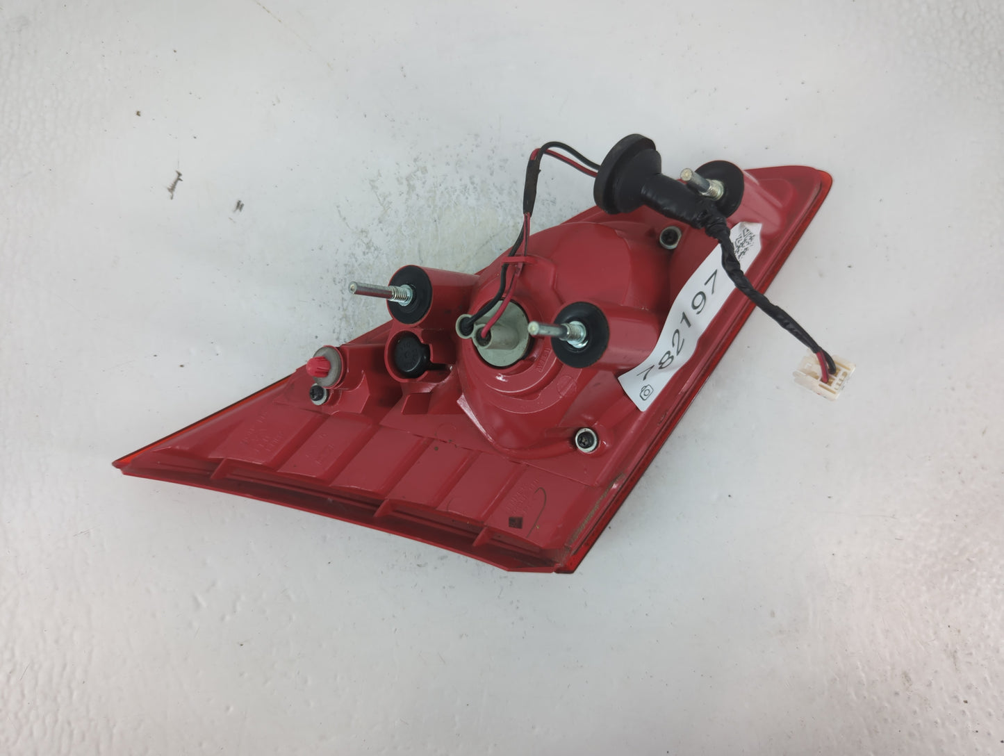 2009-2010 Nissan Murano Tail Light Assembly Driver Left OEM P/N:E423266 Fits Fits 2009 2010 OEM Used Auto Parts - Oemusedaut