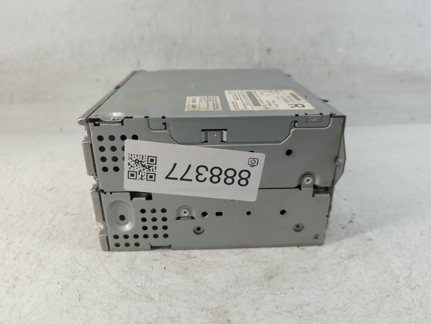 2009-2010 Nissan Murano Radio AM FM Cd Player Receiver Replacement P/N:25915 1AA1A Fits Fits 2009 2010 OEM Used Auto Parts -