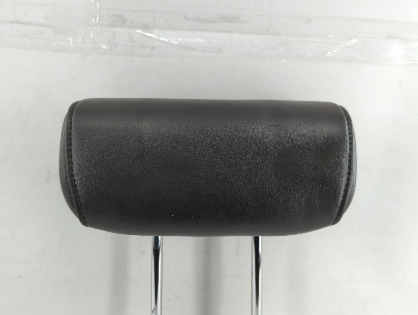 2010 Nissan Pathfinder Headrest Head Rest Rear Center Seat Fits OEM Used Auto Parts - Oemusedautoparts1.com