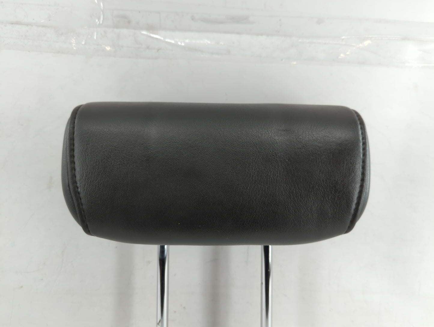 2010 Nissan Pathfinder Headrest Head Rest Rear Center Seat Fits OEM Used Auto Parts - Oemusedautoparts1.com