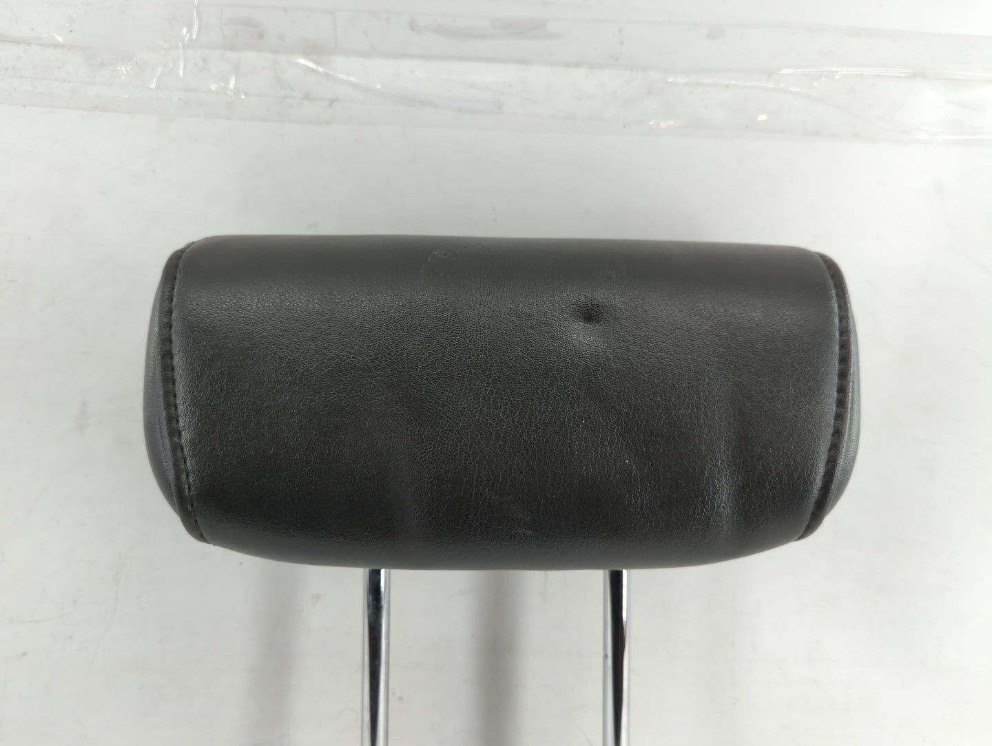 2010 Nissan Pathfinder Headrest Head Rest Rear Center Seat Fits OEM Used Auto Parts - Oemusedautoparts1.com