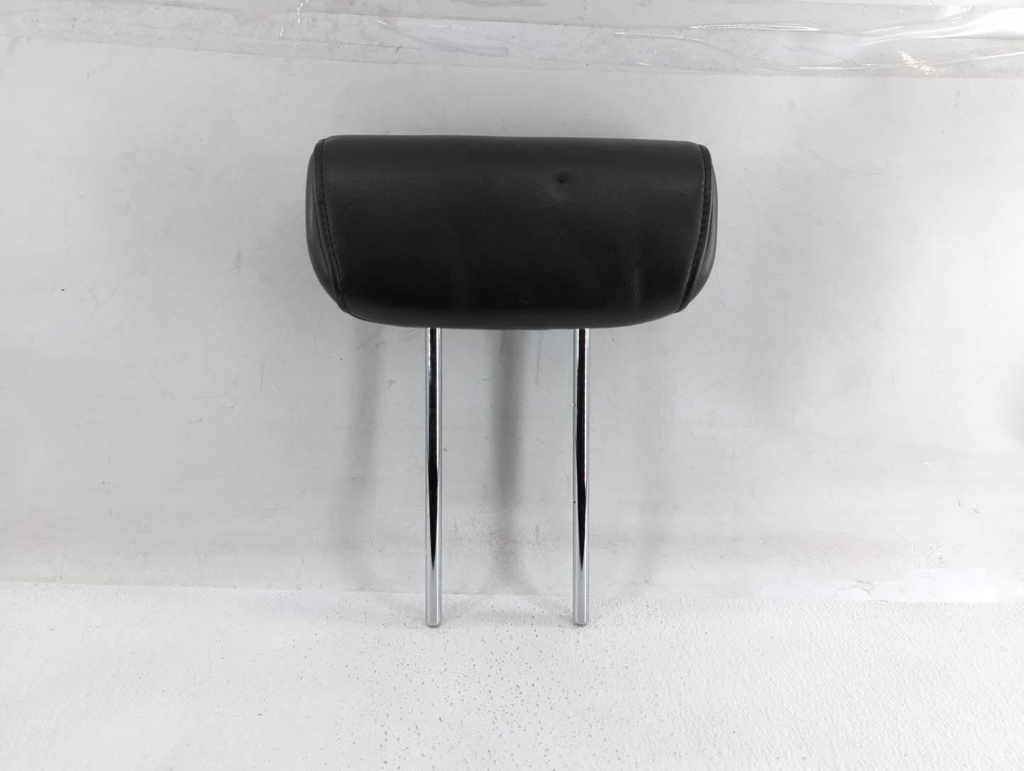 2010 Nissan Pathfinder Headrest Head Rest Rear Center Seat Fits OEM Used Auto Parts - Oemusedautoparts1.com