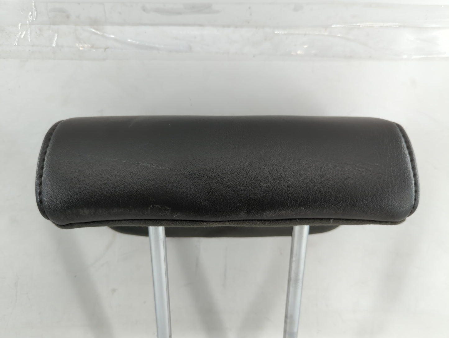 2010 Nissan Pathfinder Headrest Head Rest Rear Center Seat Fits OEM Used Auto Parts - Oemusedautoparts1.com