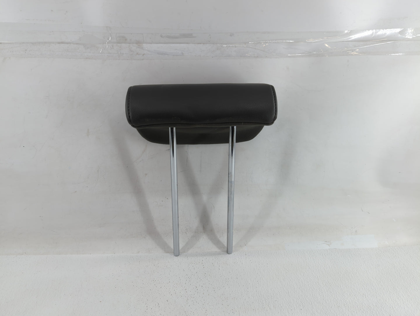 2010 Nissan Pathfinder Headrest Head Rest Rear Center Seat Fits OEM Used Auto Parts - Oemusedautoparts1.com