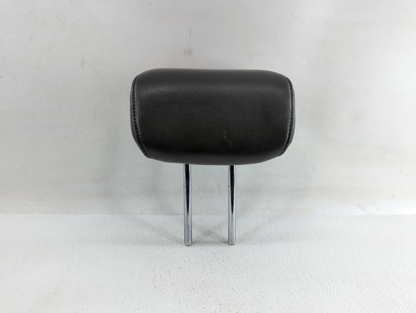 2009-2010 Nissan Pathfinder Headrest Head Rest Rear Center Seat Fits Fits 2009 2010 OEM Used Auto Parts - Oemusedautoparts1.