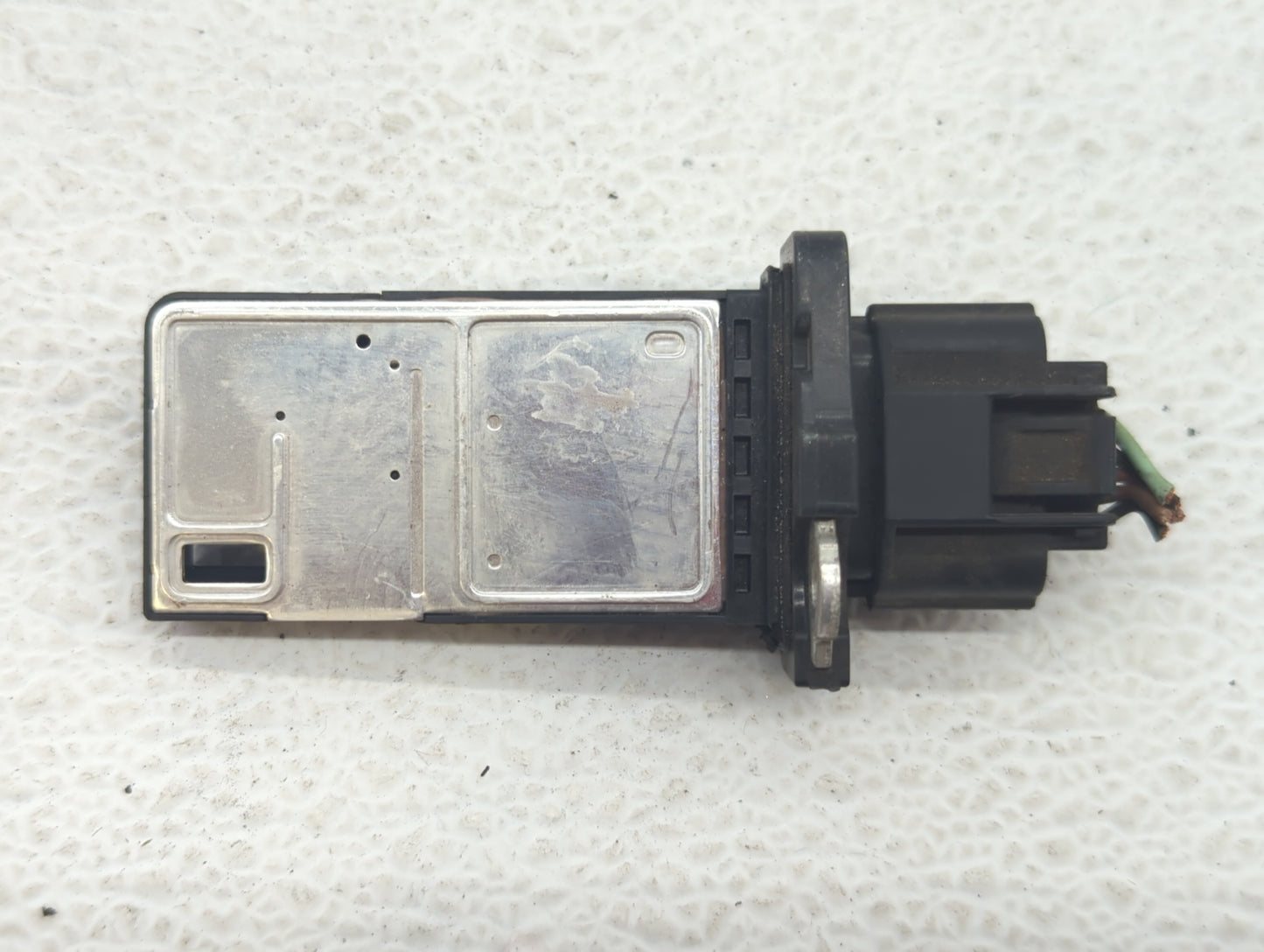 2005-2014 Nissan Pathfinder Mass Air Flow Meter Maf - Oemusedautoparts1.com