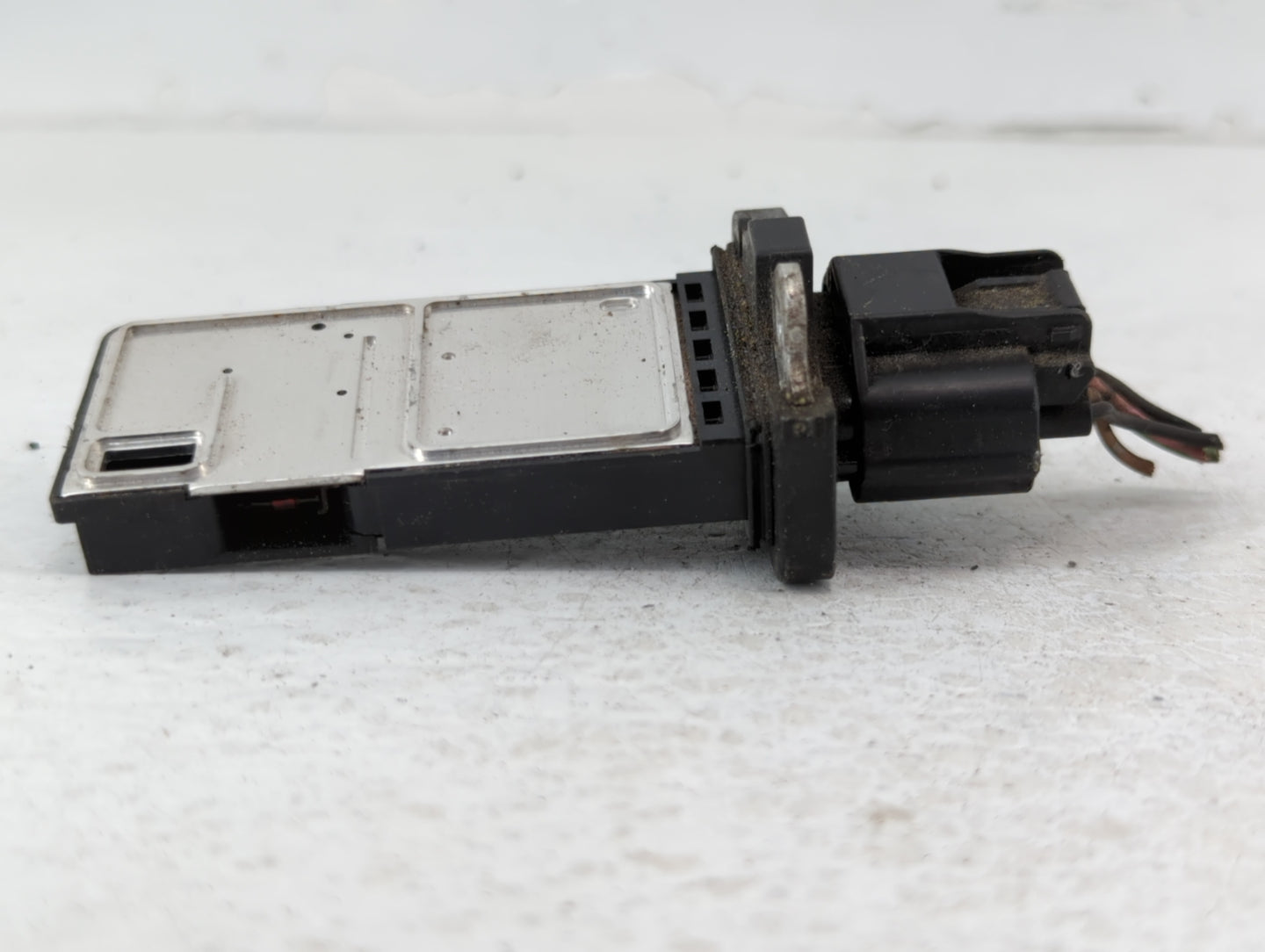 2005-2014 Nissan Pathfinder Mass Air Flow Meter Maf - Oemusedautoparts1.com