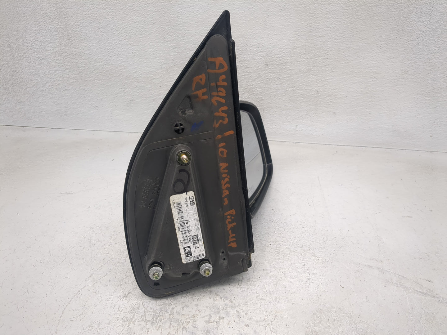 2010 Nissan Pickup Side Mirror Replacement Passenger Right View Door Mirror Fits OEM Used Auto Parts - Oemusedautoparts1.com