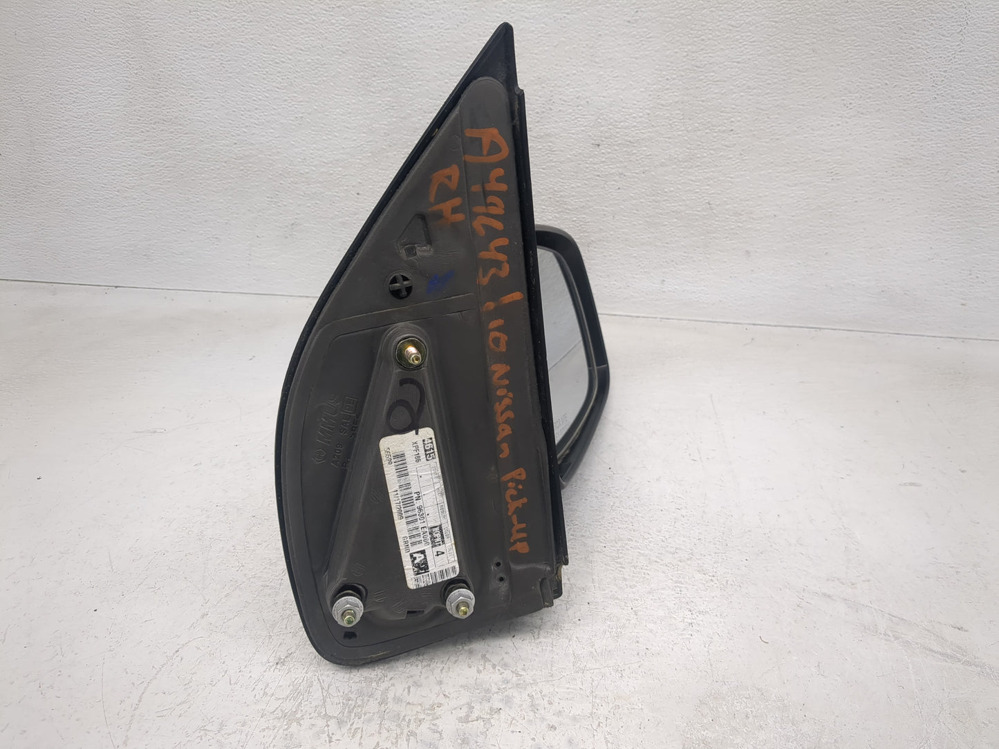 2010 Nissan Pickup Side Mirror Replacement Passenger Right View Door Mirror Fits OEM Used Auto Parts - Oemusedautoparts1.com