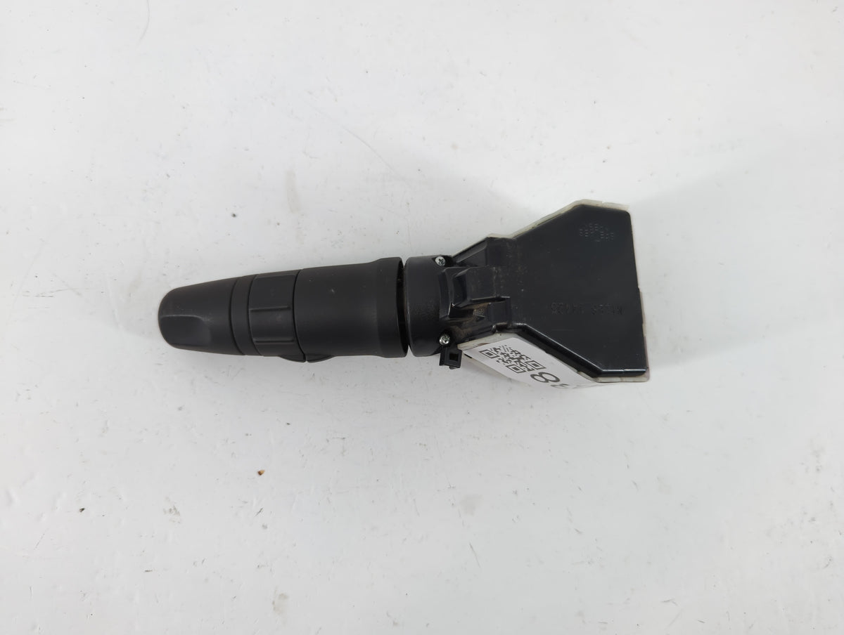 2010 Nissan Qashqai Switch Headlight Control Turn Niles - Oemusedautoparts1.com