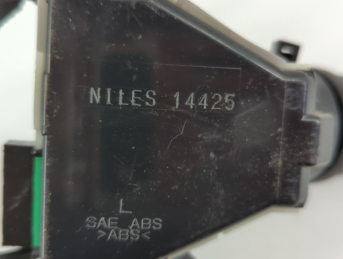 2010 Nissan Qashqai Switch Headlight Control Turn Niles - Oemusedautoparts1.com
