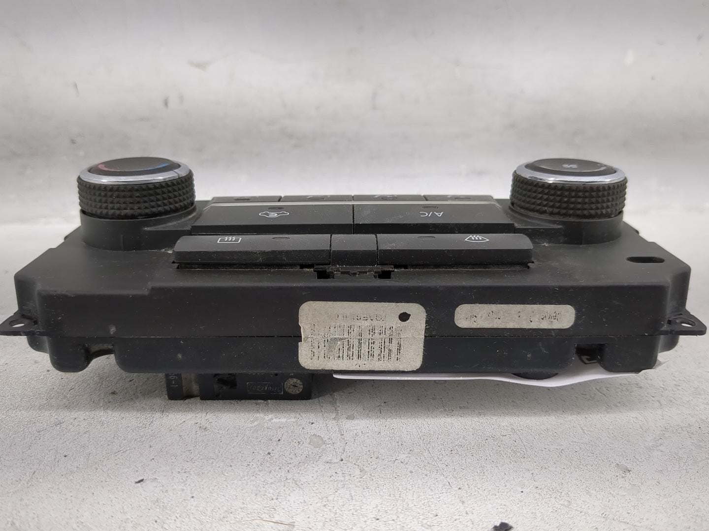 2010 Nissan Quest Climate Control Module Temperature AC/Heater Replacement Fits OEM Used Auto Parts - Oemusedautoparts1.com