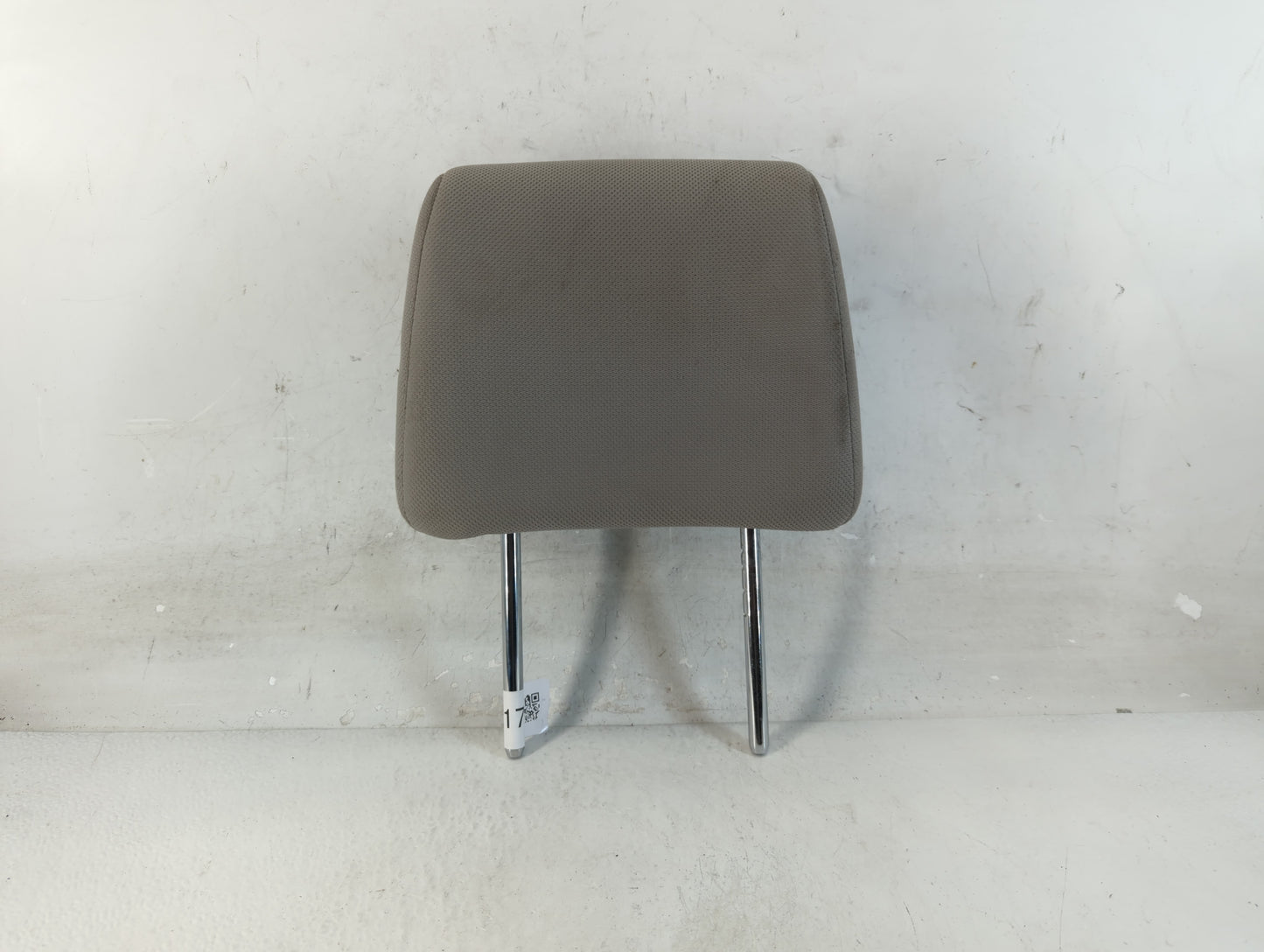 2010 Nissan Rogue Headrest Head Rest Front Driver Passenger Seat Fits OEM Used Auto Parts - Oemusedautoparts1.com