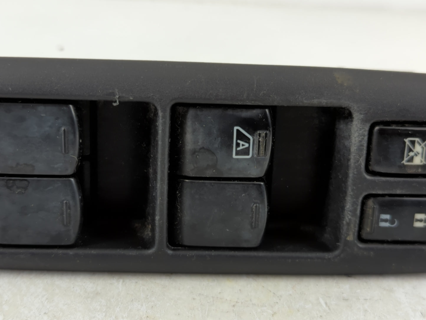 2008-2010 Nissan Rogue Master Power Window Switch Replacement Driver Side Left P/N:>PA6-GF30< Fits Fits 2008 2009 2010 OEM U
